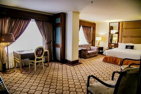 best dating spots in lahore